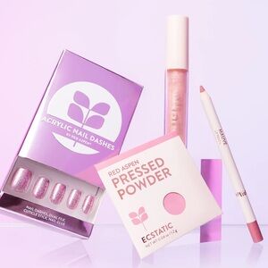 Red Aspen Happy Days Bundle Set